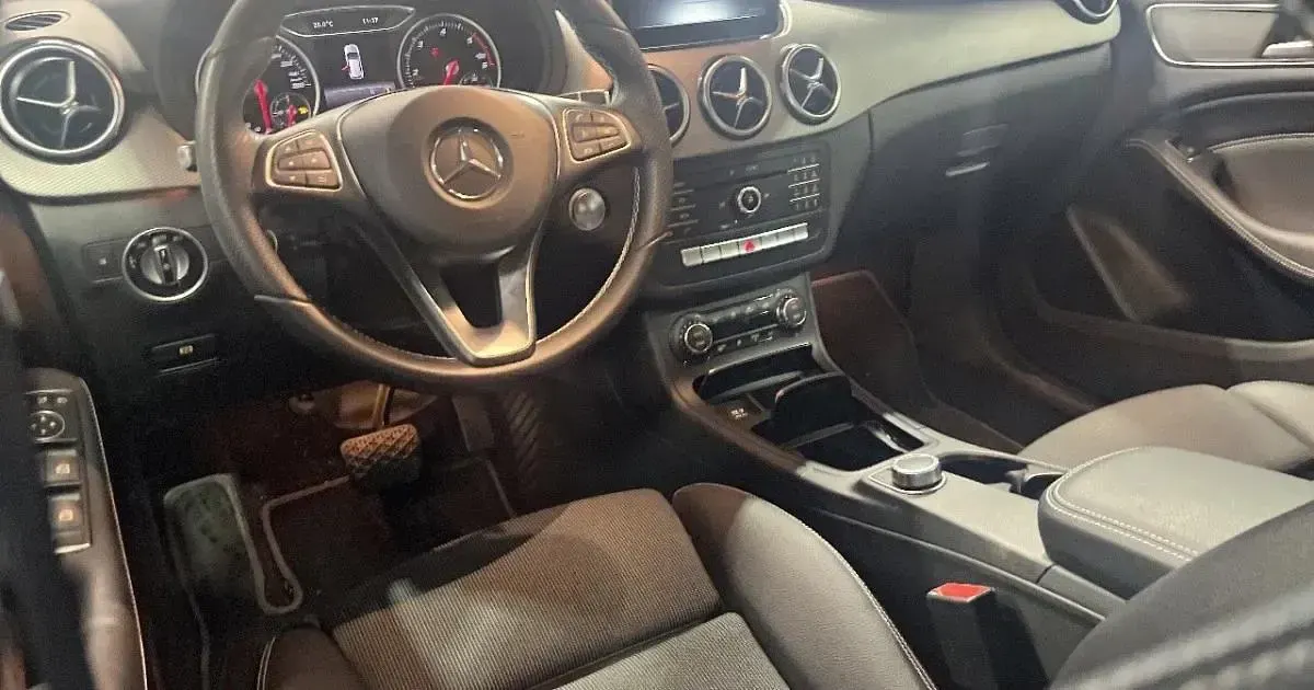 Usado Mercedes B200 136 CV (100 kW) 2016 Monovolumen