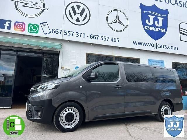 Usado Toyota Proace Verso Advance 145 CV (106 kW) 2022 Gris / plata Familiar