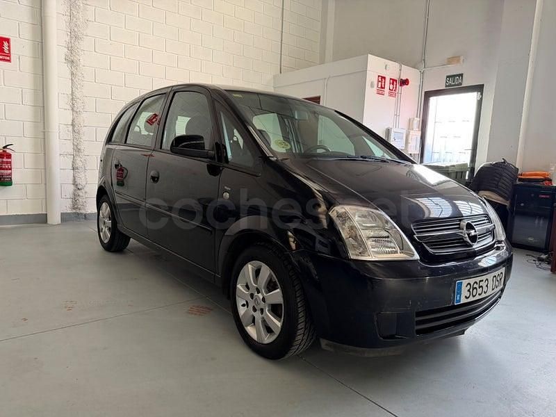 Usado Opel Meriva Enjoy 100 CV (73 kW) 2006 Negro Monovolumen