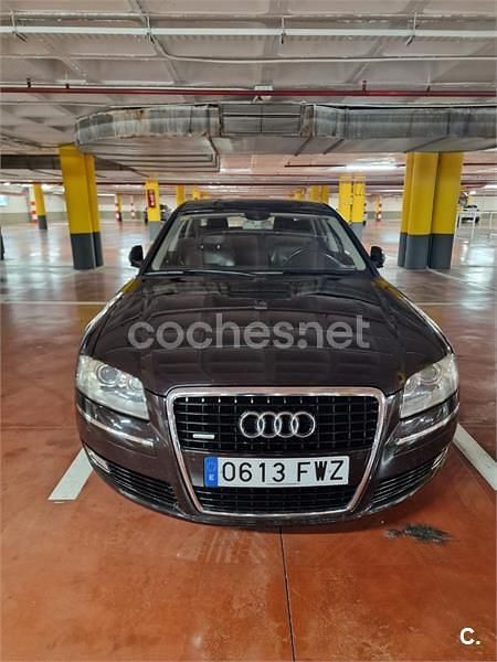 Negro Usado 2007 Audi A8 Comfort Berlina | 14.900 € (Precio justo) - Imagen 1/4