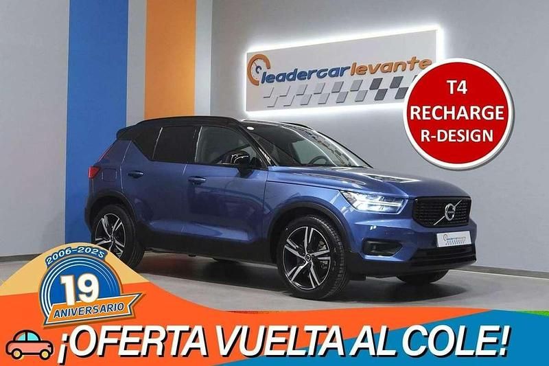 Azul Usado 2021 Volvo XC40 R-Design SUV | 26.700 € (Buen precio) - Imagen 1/4