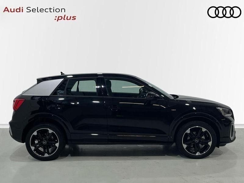 Usado Audi Q2 S-Line 116 CV (85 kW) 2025 Negro SUV
