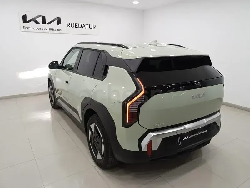 Usado Kia EV3 Earth 150 kW (204 CV) 2025 Eléctrico SUV