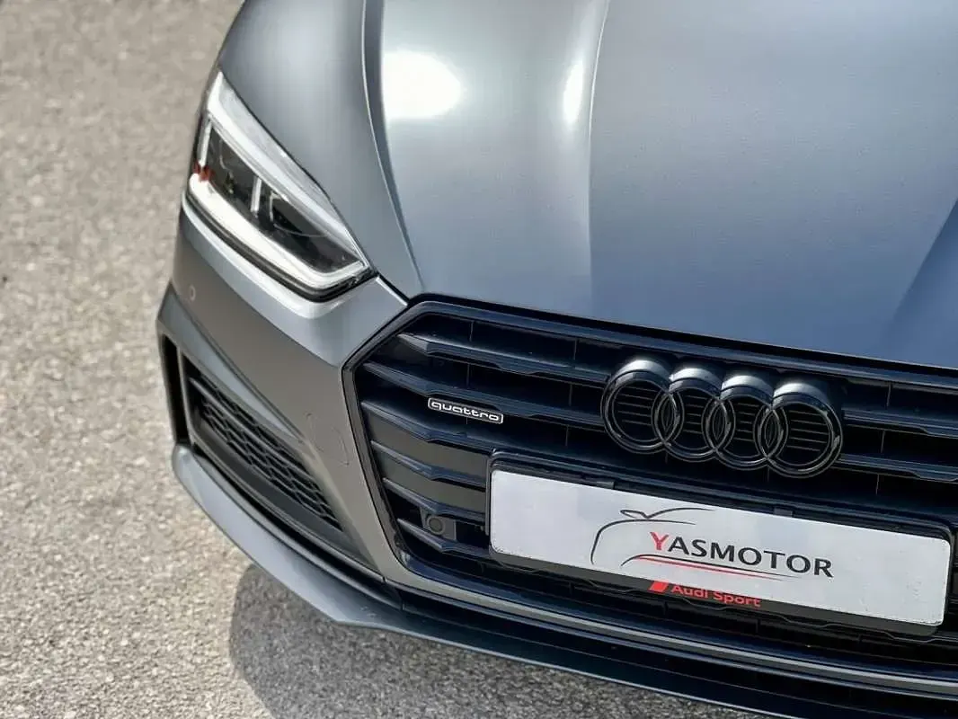 Usado Audi A5 Cabriolet S-Line 252 CV (185 kW) 2019 Gris Descapotable