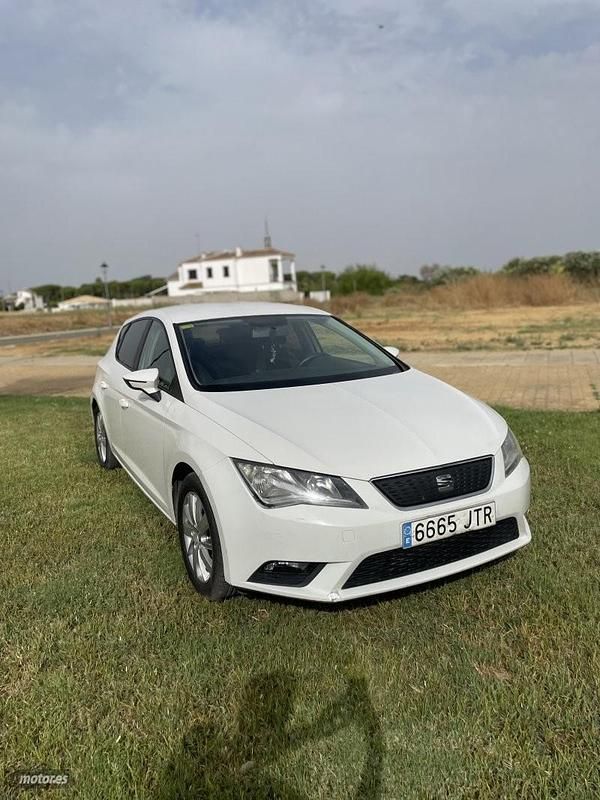Blanco Usado 2016 Seat Leon Ecomotive Berlina | 9500 € (Buen precio) - Imagen 1/4