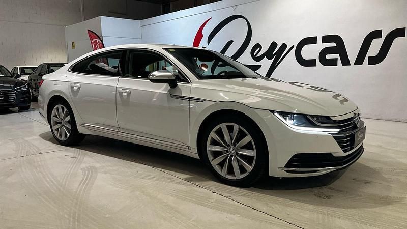 Usado VW Arteon Elegance 150 CV (110 kW) 2020 Blanco Coupe