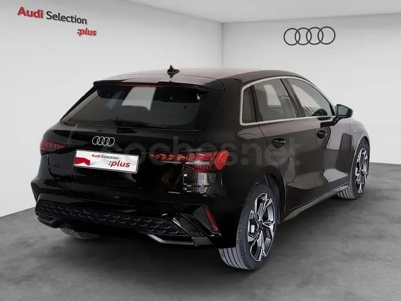 Usado Audi A3 S-Line 204 CV (150 kW) 2025 Negro Berlina