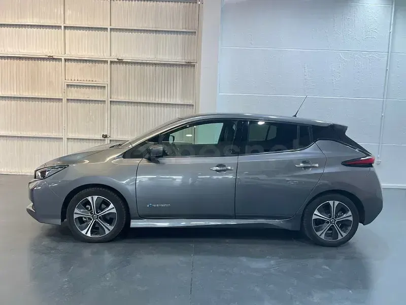 Usado Nissan Leaf N-Connecta 110 kW (150 CV) 2020 Eléctrico Utilitario
