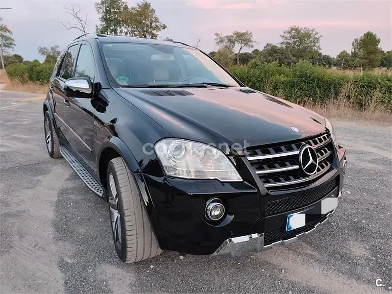 Usado Mercedes ML63 AMG AMG 510 CV (375 kW) 2009 Negro SUV