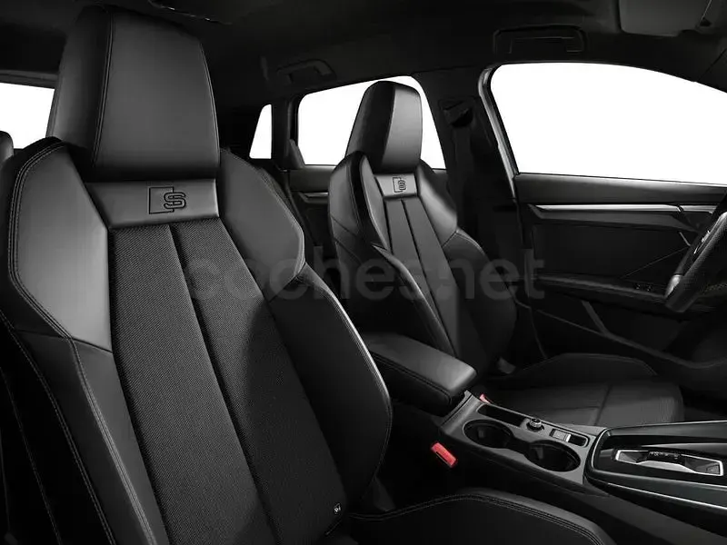 Nuevo Audi A3 S-Line 150 CV (110 kW) 2025 Gris / plata Berlina