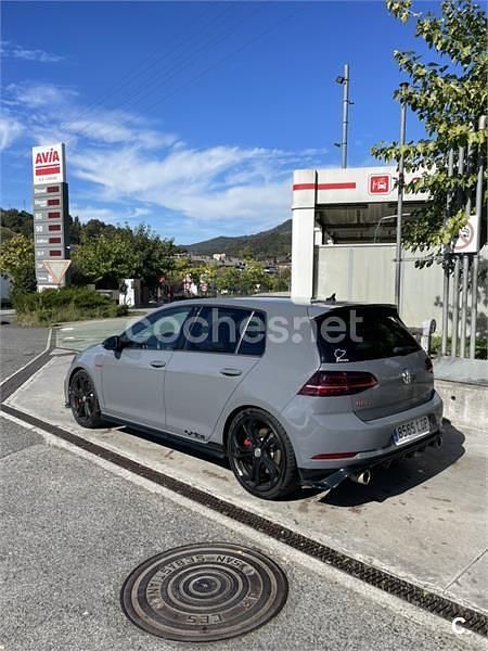 Usado VW Golf VII GTI 290 CV (213 kW) 2019 Gris / plata Berlina