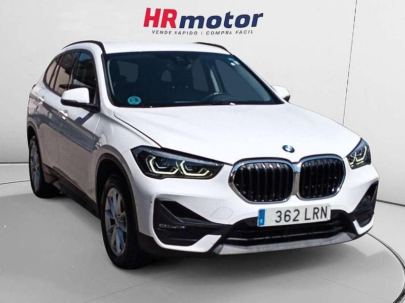 Blanco Usado 2021 BMW X1 Performance SUV | 21.490 € (Precio justo) - Imagen 1/4