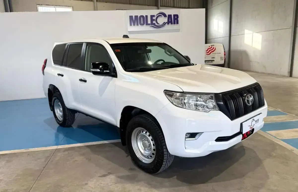 Usado Toyota Land Cruiser 177 CV (130 kW) 2019 Blanco SUV