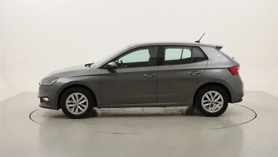 Usado Skoda Fabia Ambition 95 CV (69 kW) 2022 Utilitario
