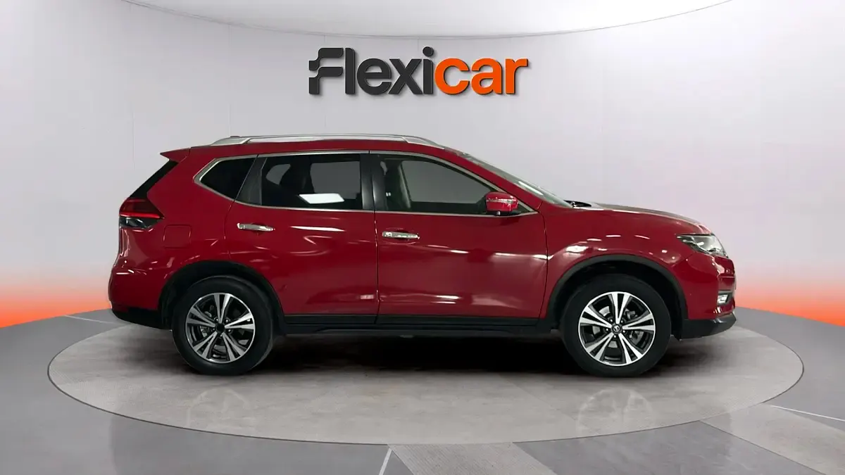 Usado Nissan X-Trail Acenta 160 CV (117 kW) 2019 Rojo SUV
