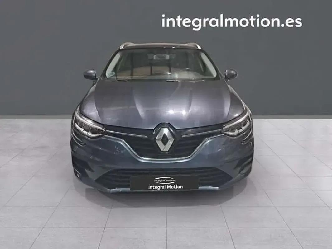 Usado Renault Mégane GrandTour Intens 116 CV (85 kW) 2022 Gris Familiar