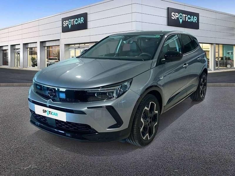 Gris Usado 2023 Opel Grandland X SUV | 25.000 € (Precio justo) - Imagen 1/4