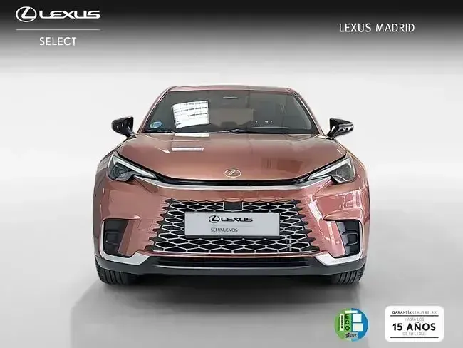 Usado Lexus LBX 136 CV (100 kW) 2025 Otro SUV
