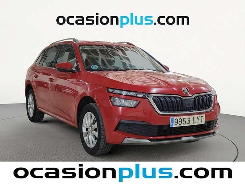 Usado Skoda Kamiq 110 CV (80 kW) 2022 Rojo SUV