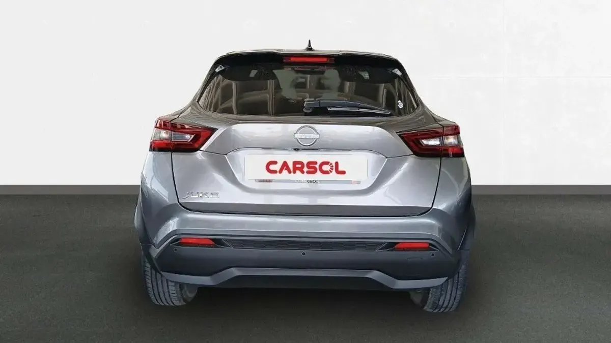Usado Nissan Juke N-Connecta 114 CV (83 kW) 2025 Gris SUV