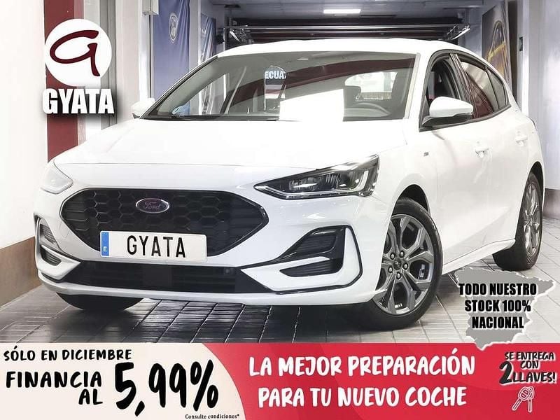 Blanco Usado 2024 Ford Focus ST-Line Utilitario | 18.990 € (Precio justo) - Imagen 1/4