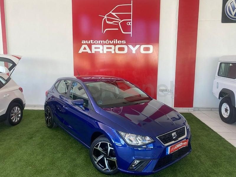 Usado Seat Ibiza Style 75 CV (55 kW) 2018 Azul Utilitario