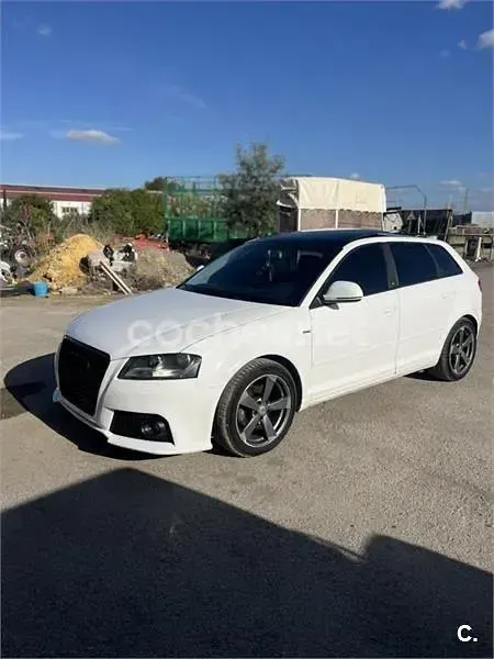 Usado Audi A3 Sportback Sport 105 CV (77 kW) 2008 Blanco Utilitario