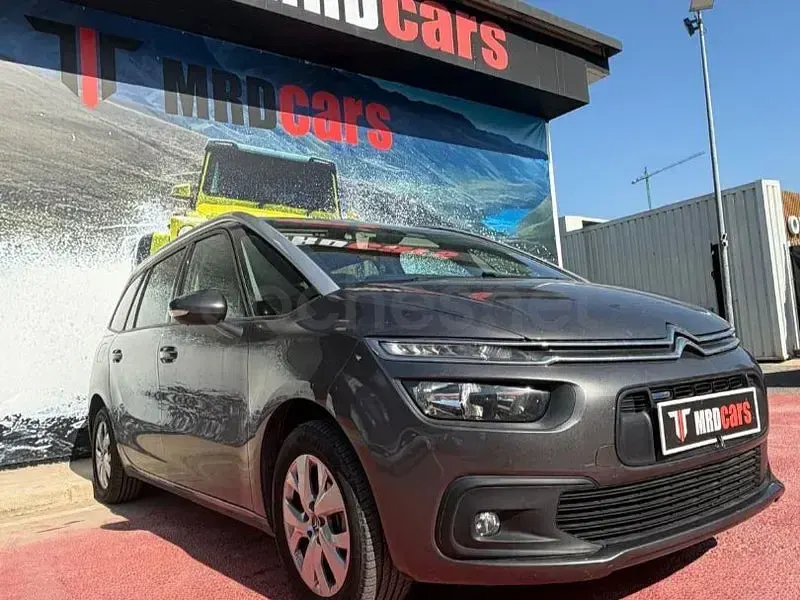 Usado Citroën Grand C4 Picasso Live 130 CV (95 kW) 2017 Gris / plata Monovolumen