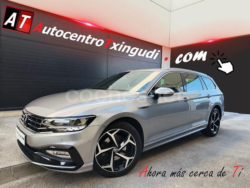 Gris / plata Usado 2021 VW Passat R-line Familiar | 27.990 € - Imagen 1/4