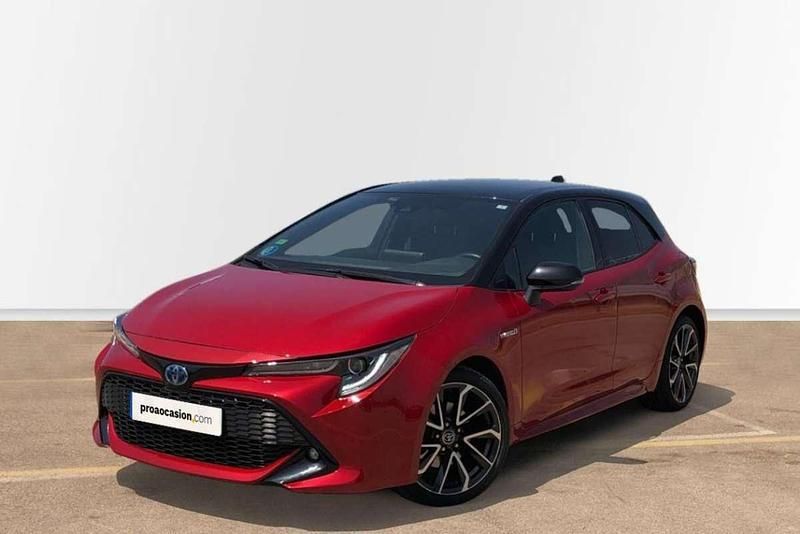 Rojo Usado 2019 Toyota Corolla Advance Utilitario | 22.080 € (Un poco caro) - Imagen 1/4