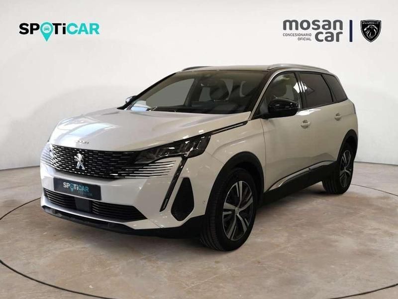 Blanco Usado 2024 Peugeot 5008 Allure Monovolumen | 28.900 € (Buen precio) - Imagen 1/3