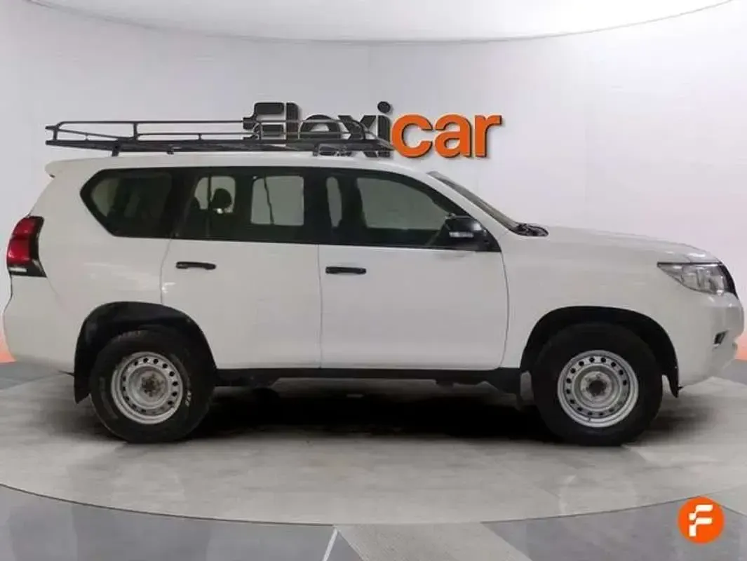 Usado Toyota Land Cruiser 177 CV (130 kW) 2018 Blanco SUV