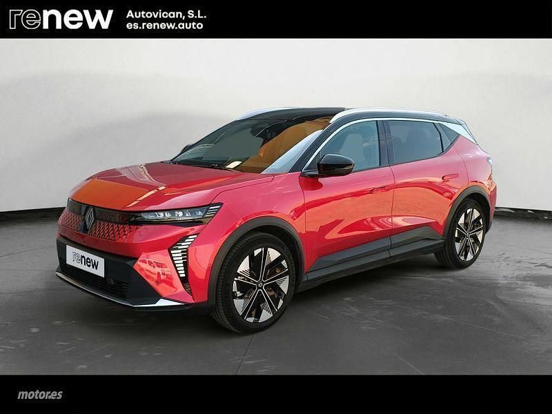 Rojo Usado 2025 Renault Scénic Techno Monovolumen | 39.700 € (Un poco caro) - Imagen 1/4