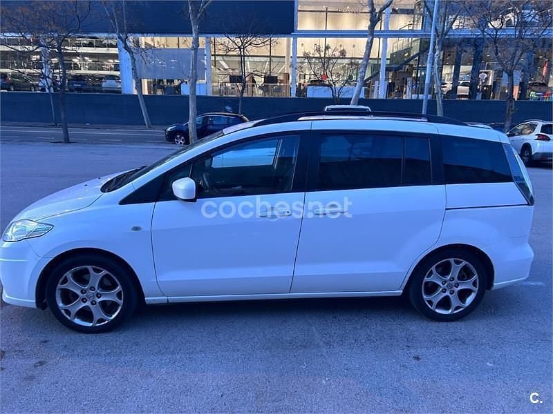 Usado Mazda 5 Luxury 143 CV (105 kW) 2010 Blanco Monovolumen