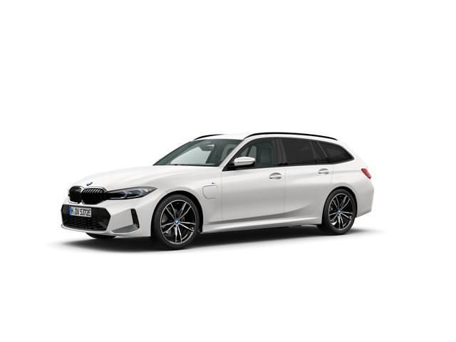 Usado BMW 330e Comfort Edition 292 CV (214 kW) 2025 Familiar