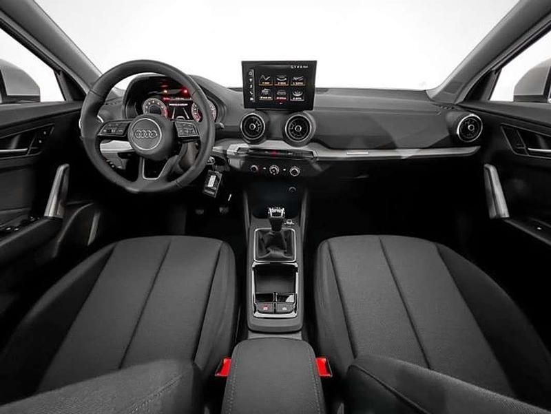 Usado Audi Q2 116 CV (85 kW) 2025 Blanco SUV