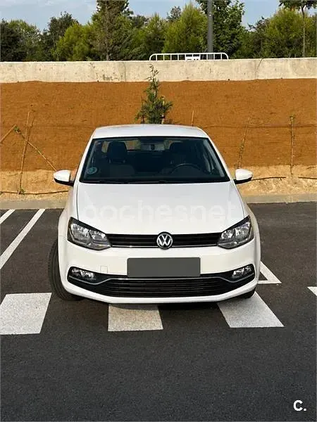 Usado VW Polo Advance 90 CV (66 kW) 2017 Blanco Berlina