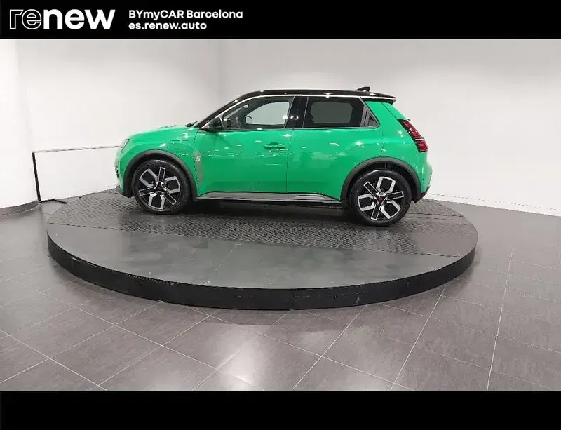 Usado Renault R5 Techno 110 kW (150 CV) 2025 Verde Utilitario