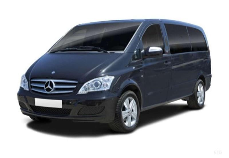 Usado Mercedes Viano 136 CV (100 kW) 2012 Gris Monovolumen