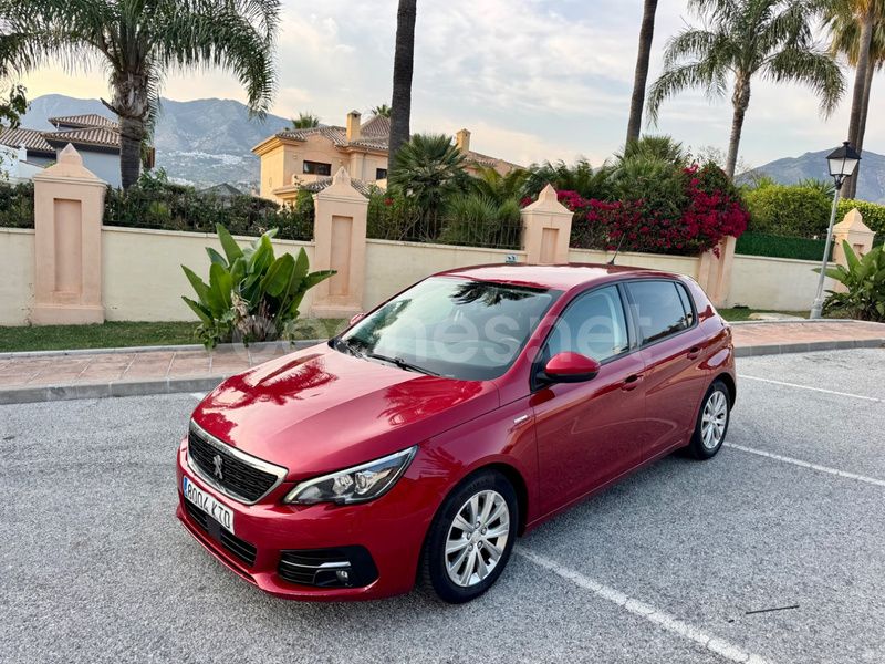 Granate Usado 2019 Peugeot 308 Style Berlina | 8500 € (Buen precio) - Imagen 1/4