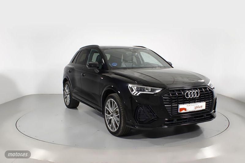 Negro Usado 2021 Audi Q3 Ambiente SUV | 35.500 € (Un poco caro) - Imagen 1/4