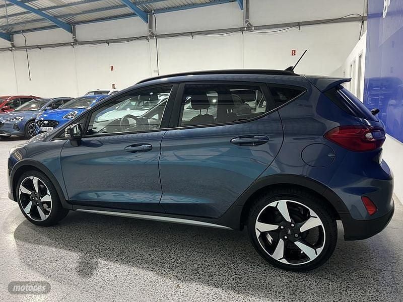 Usado Ford Fiesta Active 125 CV (91 kW) 2021 Azul Berlina