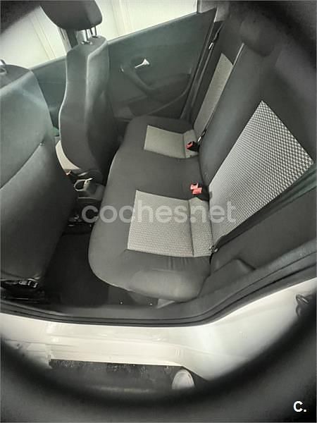 Blanco Usado 2014 VW Polo R-line Berlina | 7850 € (Buen precio) - Imagen 1/4