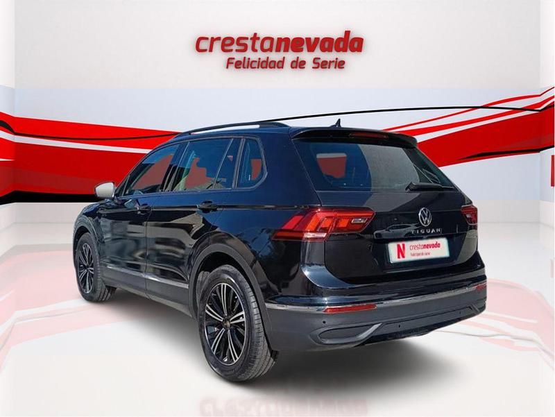 Usado VW Tiguan Life 150 CV (110 kW) 2024 Negro SUV