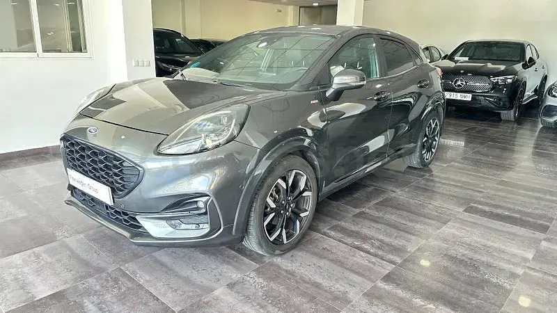 Usado Ford Puma ST-Line X 155 CV (114 kW) 2021 Gris / plata SUV