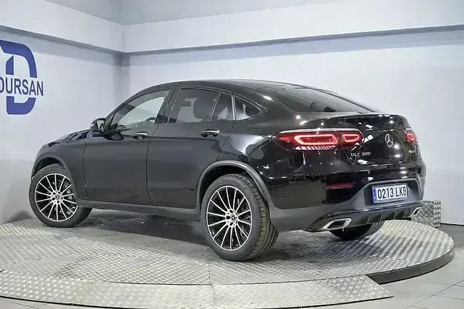 Usado Mercedes GLC300 258 CV (189 kW) 2020 Negro SUV