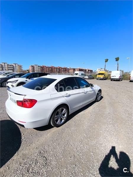 Usado BMW 318 143 CV (105 kW) 2013 Blanco Berlina