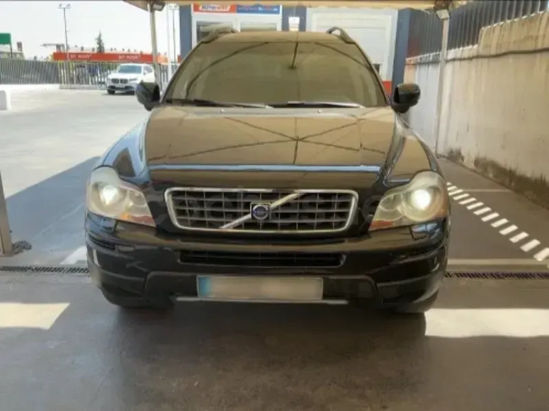 Usado Volvo XC90 Summum 185 CV (136 kW) 2007 Negro SUV