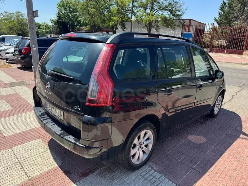 Usado Citroën Grand C4 Picasso Tonic 112 CV (82 kW) 2013 Negro Monovolumen