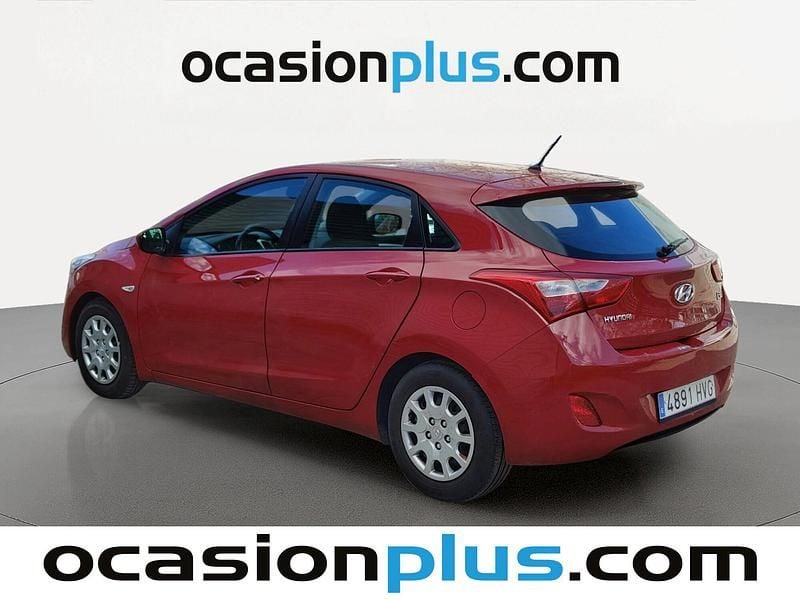 Usado Hyundai i30 101 CV (74 kW) 2014 Rojo Utilitario